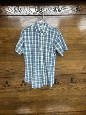 Botany 500s Small Men's Blue Plaid Short-Sleeve Button-Up Shirt